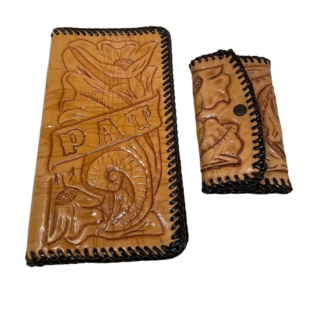 Vintage Tooled Leather 2-Piece Keychain Checkbook PAT 1960s Floral Western Tan